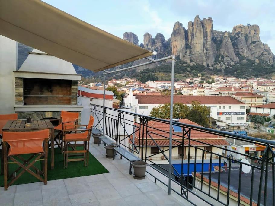 Best View Of Meteora In "Stavros Home" Kalambaka Bagian luar foto
