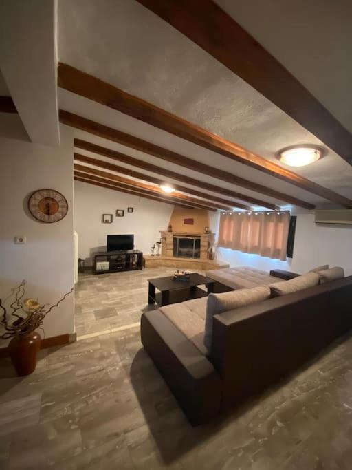 Best View Of Meteora In "Stavros Home" Kalambaka Bagian luar foto